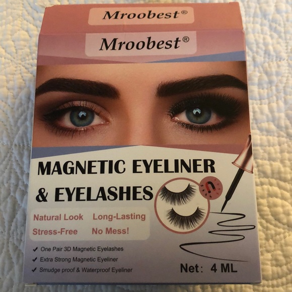 Magnetic Eyeliner & Eyelashes - Picture 2 of 2